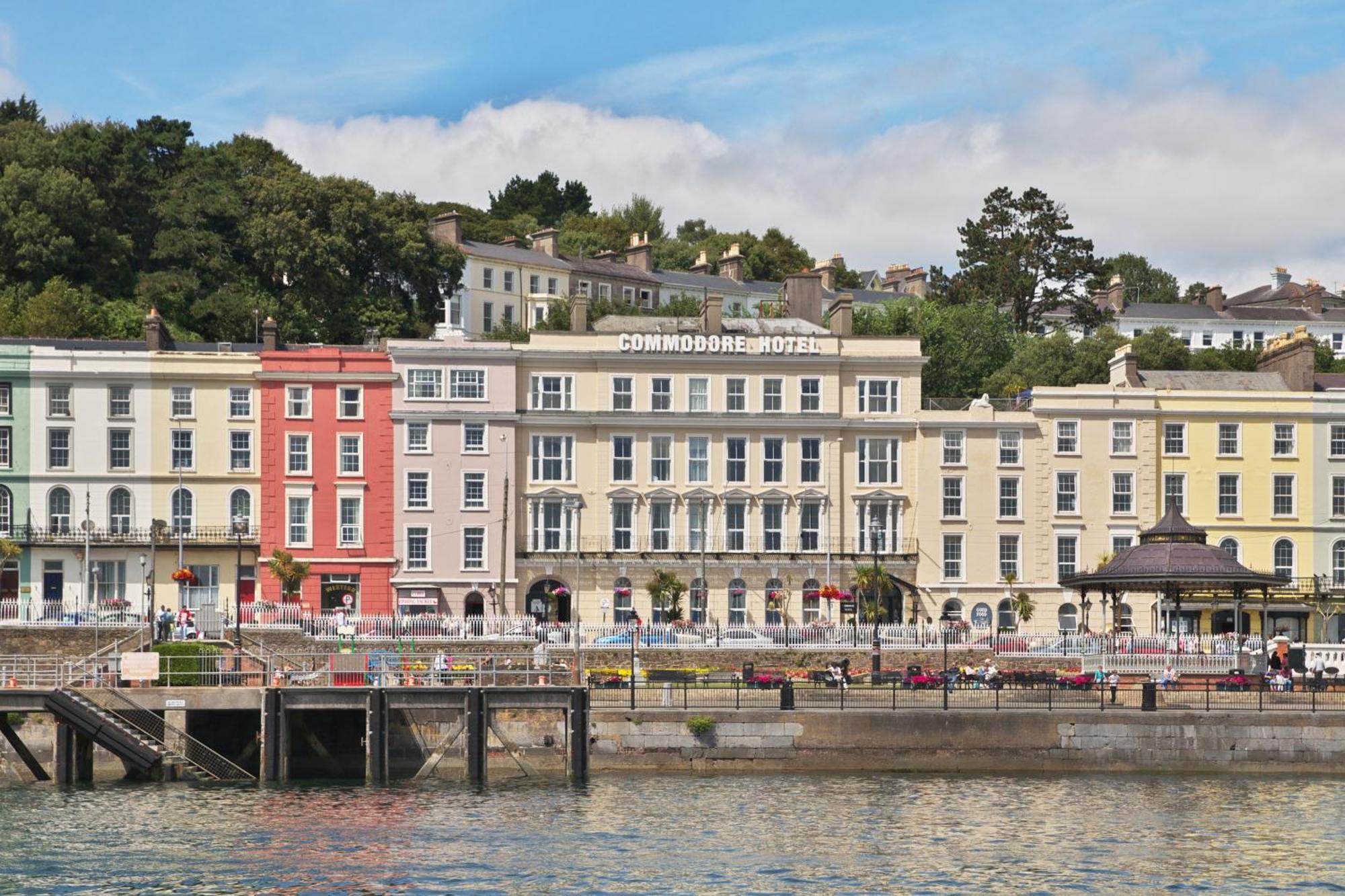 Commodore Hotel Cobh Extérieur photo